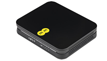 First Pictures of EE's New WiFi 7 UK Broadband Router Emerge